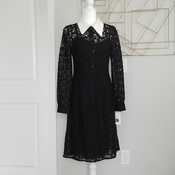 astr the label lace v neck dress Aurelia Satin V-Neck Midi Dress